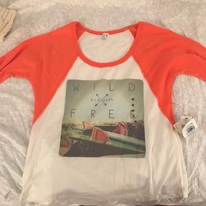 3-quarter sleeve graphic rip curl t-shirt